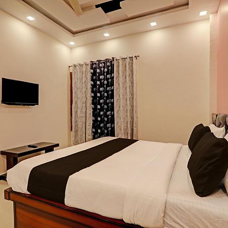 Hotel O Awadh International Bela Pratapgarh Exteriér fotografie