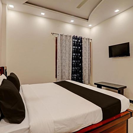 Hotel O Awadh International Bela Pratapgarh Exteriér fotografie