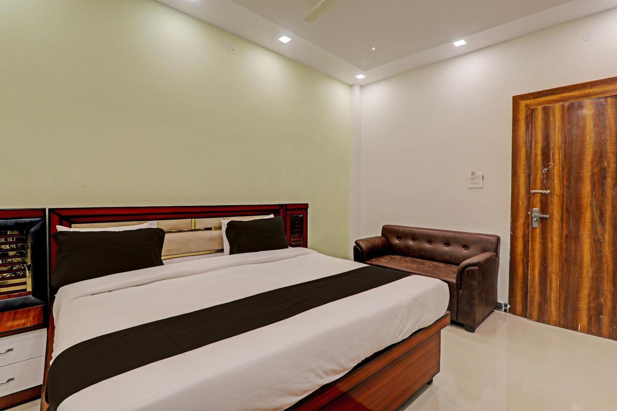Hotel O Awadh International Bela Pratapgarh Exteriér fotografie