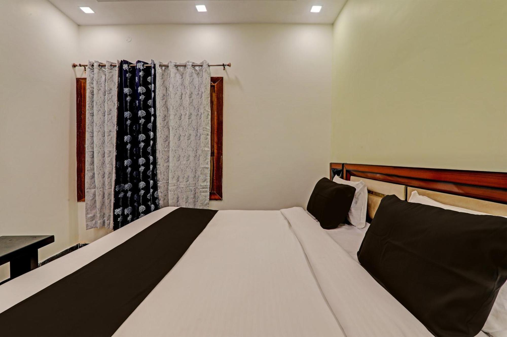 Hotel O Awadh International Bela Pratapgarh Exteriér fotografie