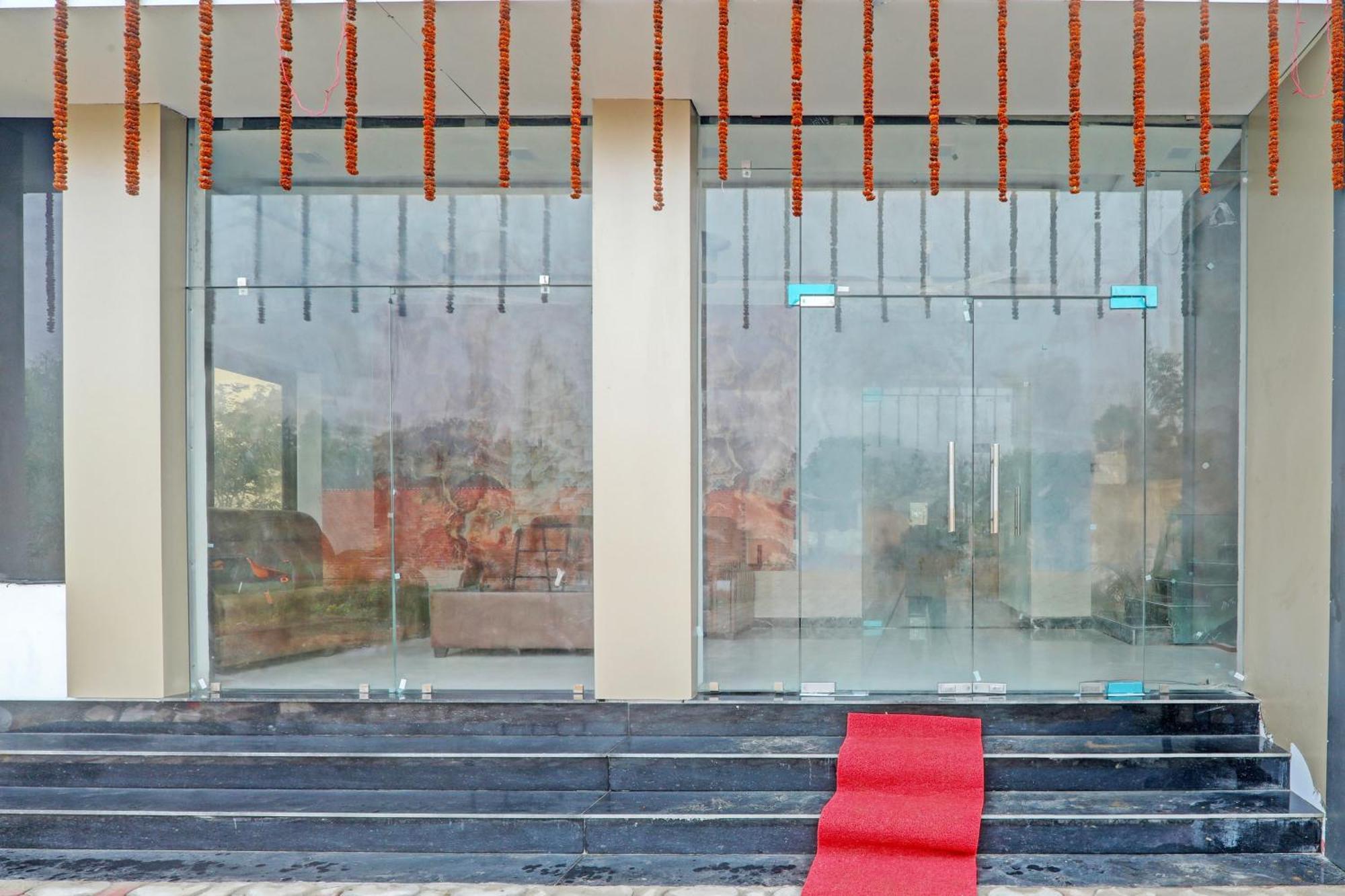 Hotel O Awadh International Bela Pratapgarh Exteriér fotografie